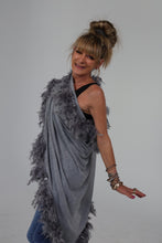 Load image into Gallery viewer, Oooh La La Feathers