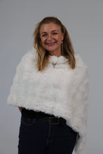 Load image into Gallery viewer, Faux Fur